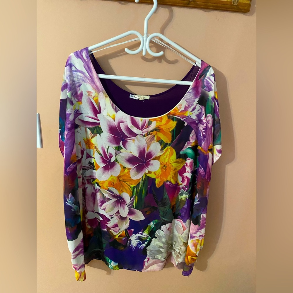 Summer blouse with flowers 💐 pattern